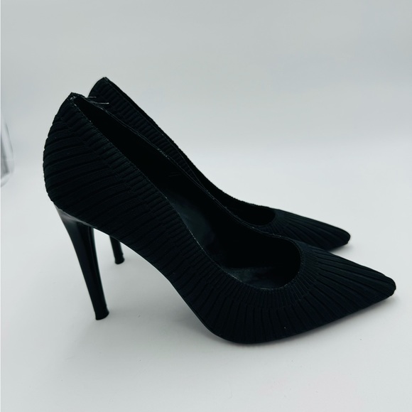 Steve Madden Deb Black Fabric Sock Like Heels - Picture 3 of 9
